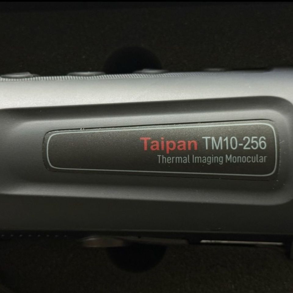 Image 3 - AGM Taipan TM10-256 Therma