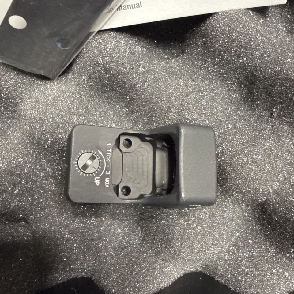 Image 4 - Trijicon RMRcc 3.25 MOA 