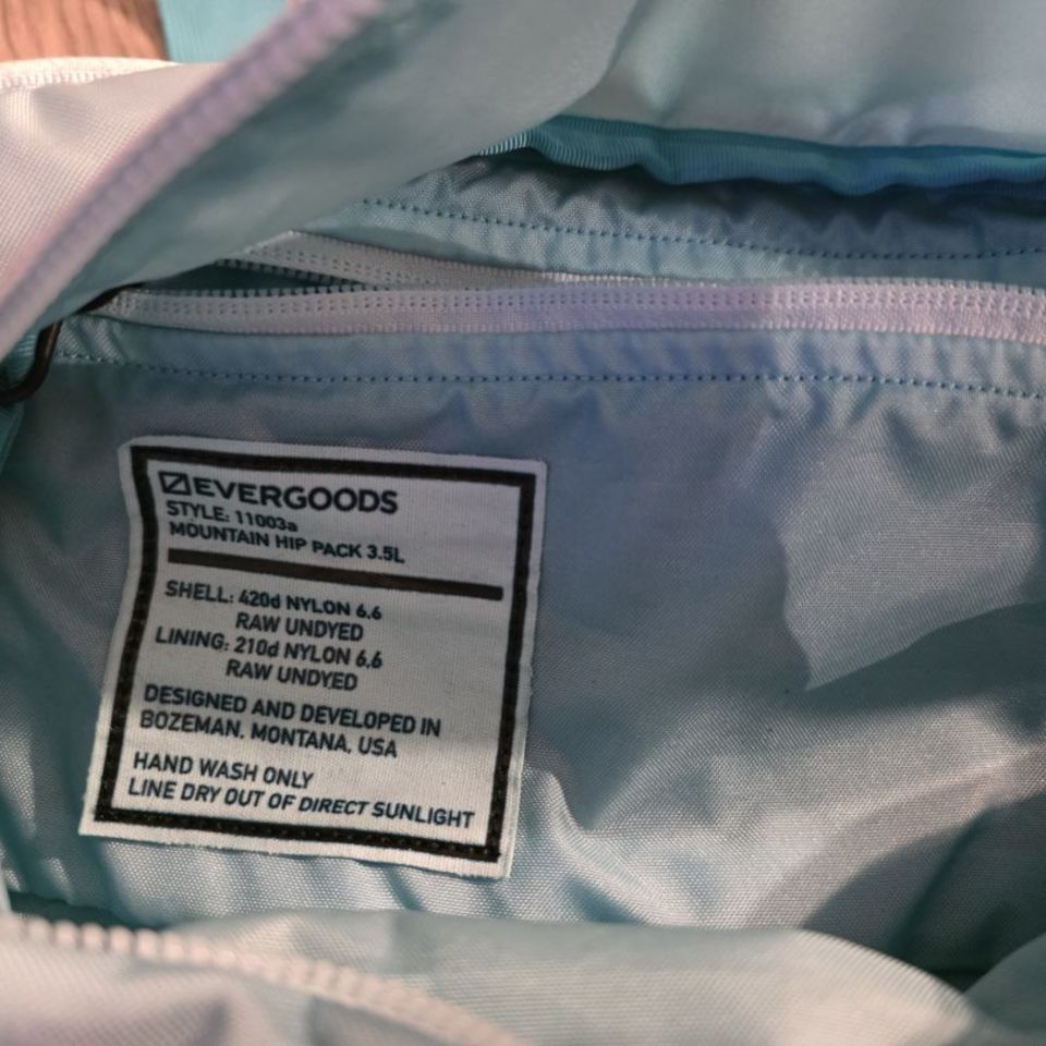 Image 3 - Evergoods 3.5L hip pack