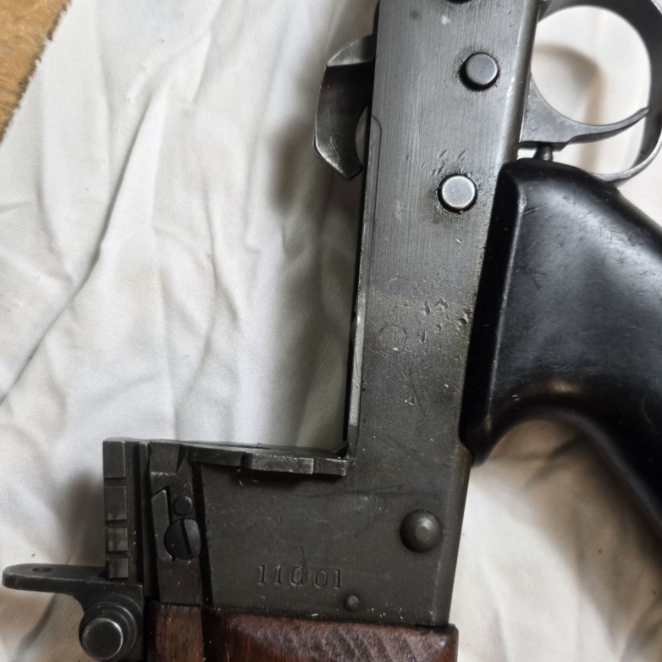 Image 2 - Israeli fal lowers