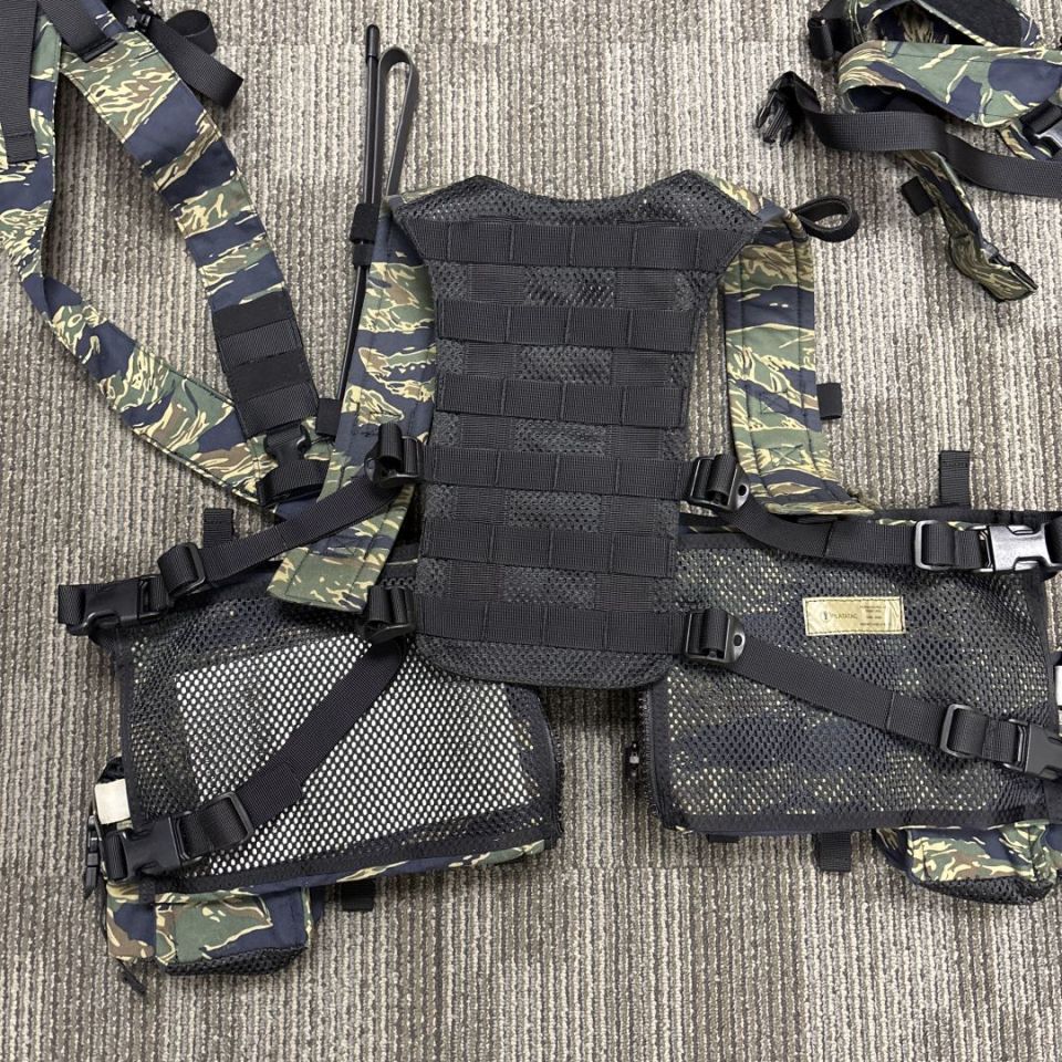 Image 2 - Platatac Jungle Split-Rig