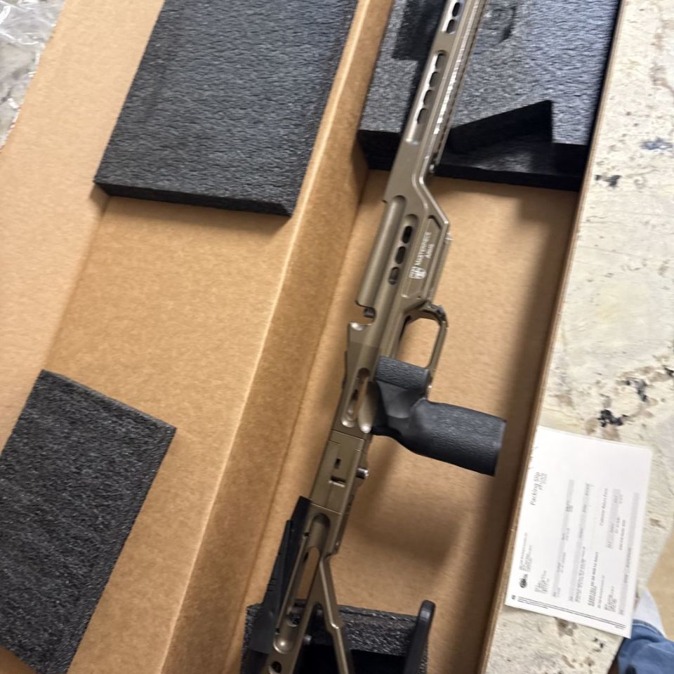 Image 2 - Mpa hybrid rem 700 short 