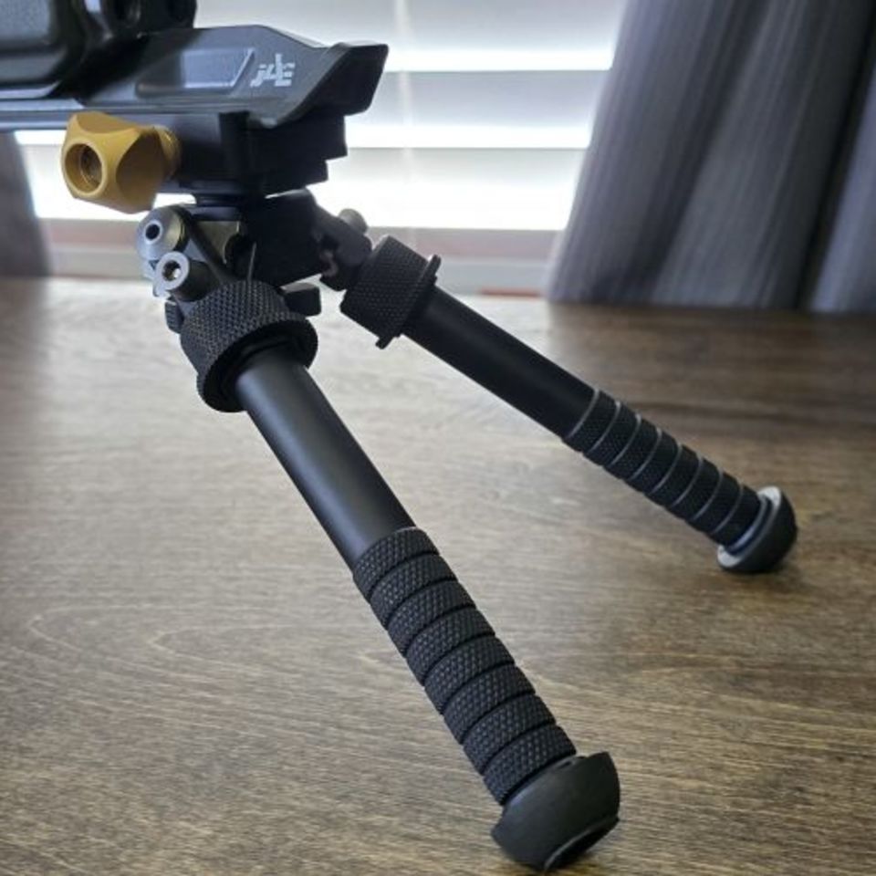 Image 3 - Custom JAE700 308 Premier NEW