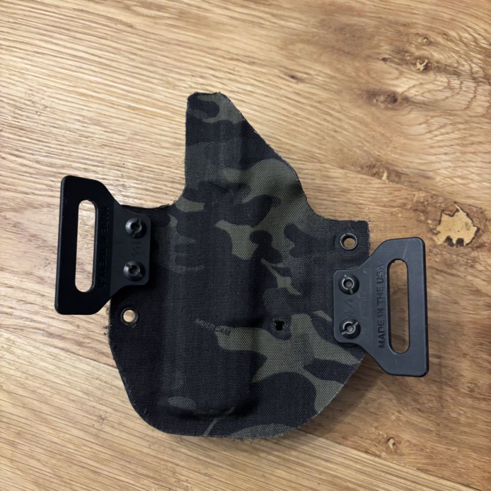 Image 2 - Cascadia concealment 19.4