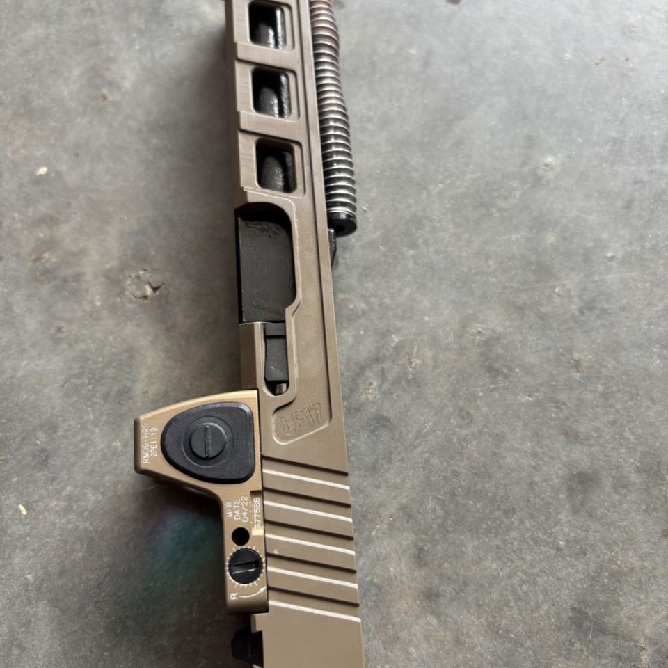 Image 4 - LFA G17 Complete Slide w/RMR