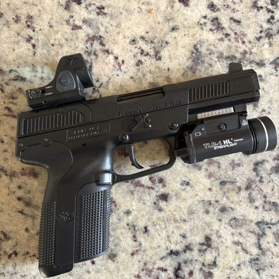 Image 3 - FN Five SeveN MK2 5.7x28