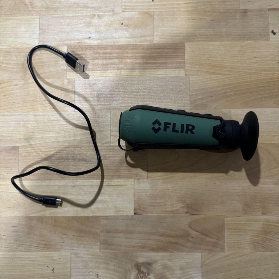Image 1 - FLIR Scout TK Thermal Handheld