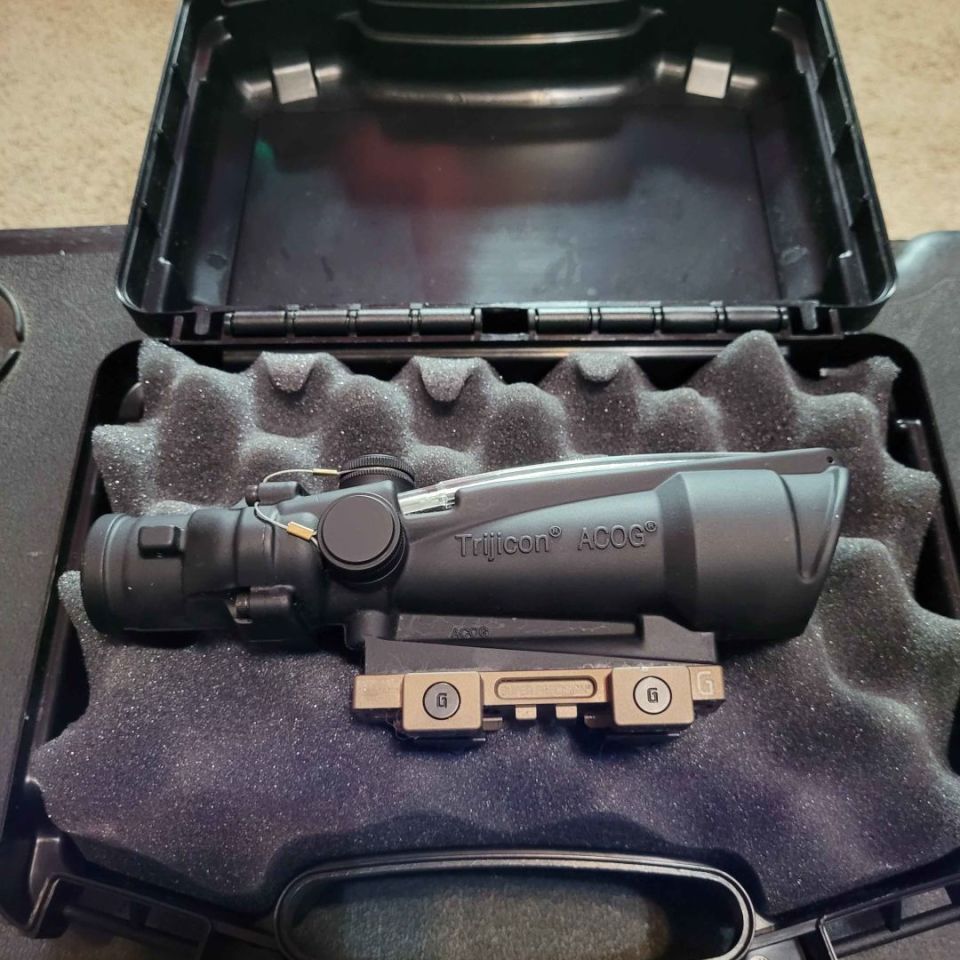 Image 1 - Trijicon ACOG & Geissele Mount