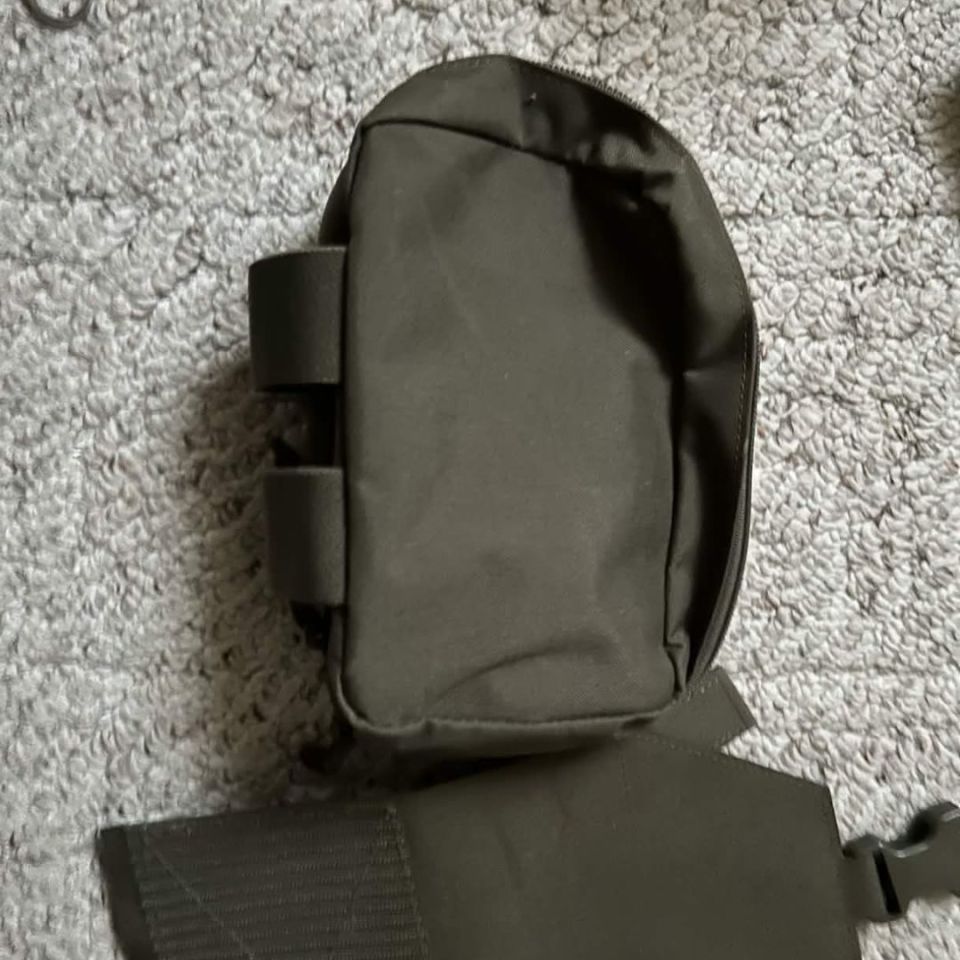 Image 3 - Tear away IFAK /GP pouch PETAC