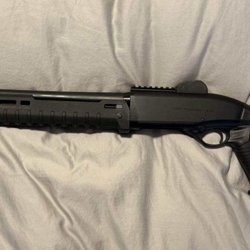 Image 2 - Beretta 1301 Tactical LE Mod 2