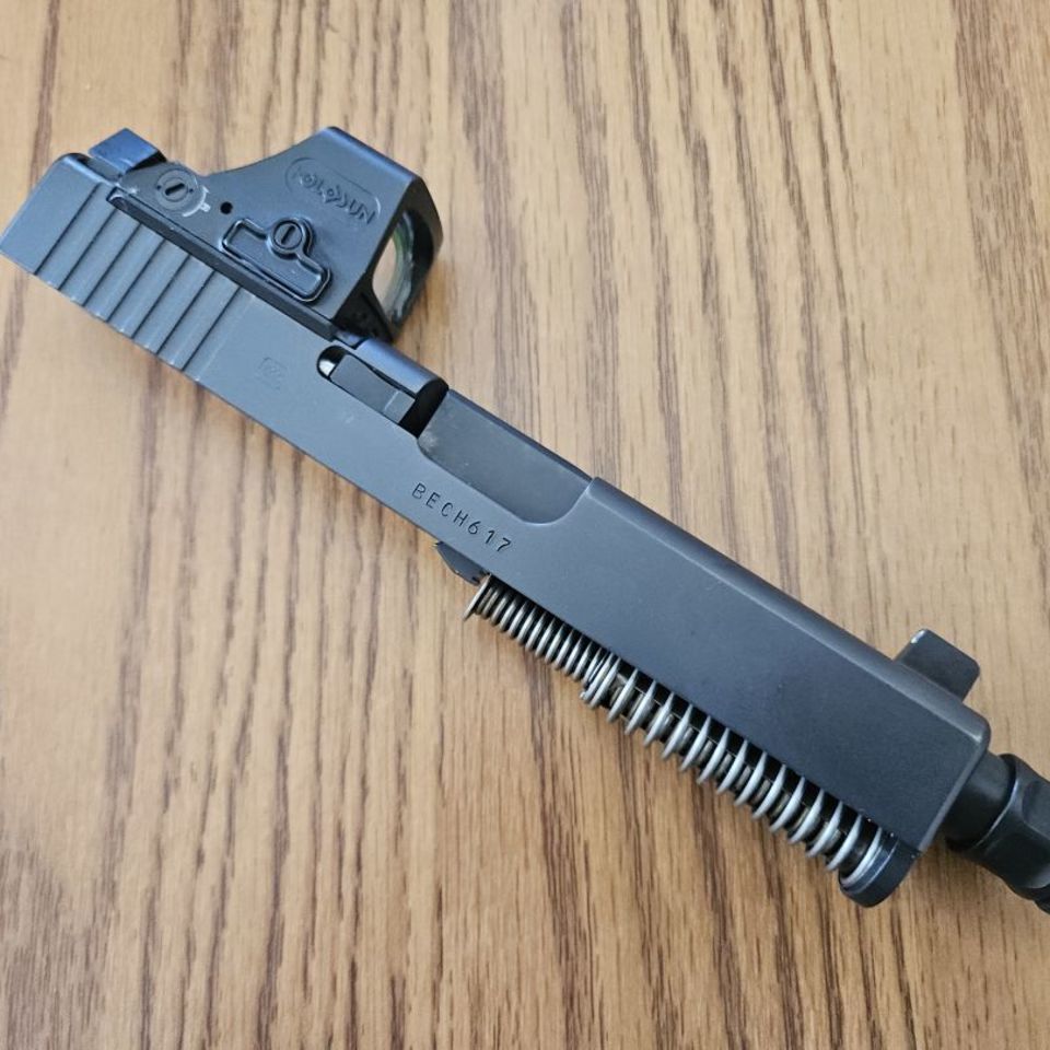 Image 2 - Glock 19 MOS complete slide
