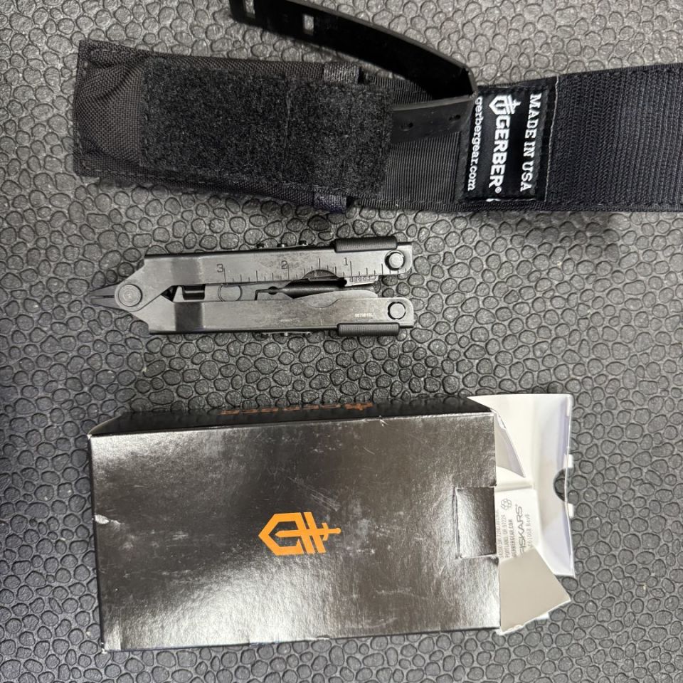 Image 3 - EDC LOADOUT- NEW IN BOX