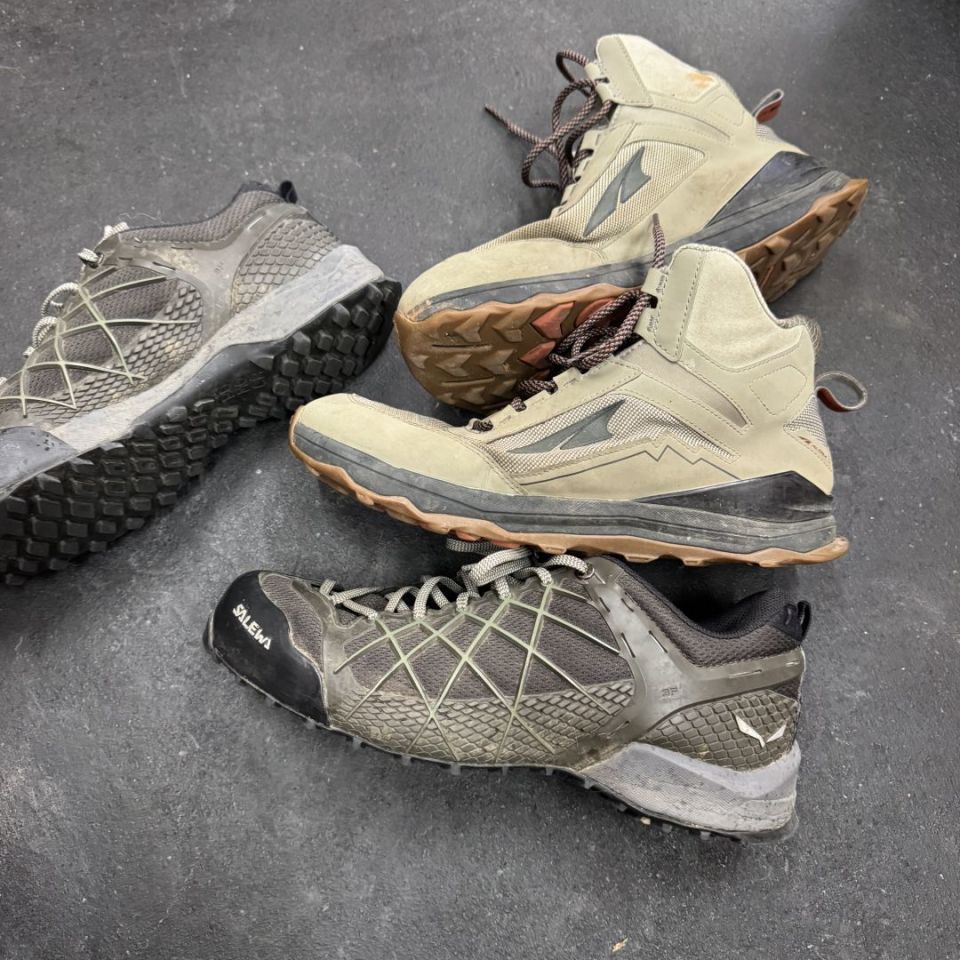 Image 3 - SIZE 11 hiking SOF boots