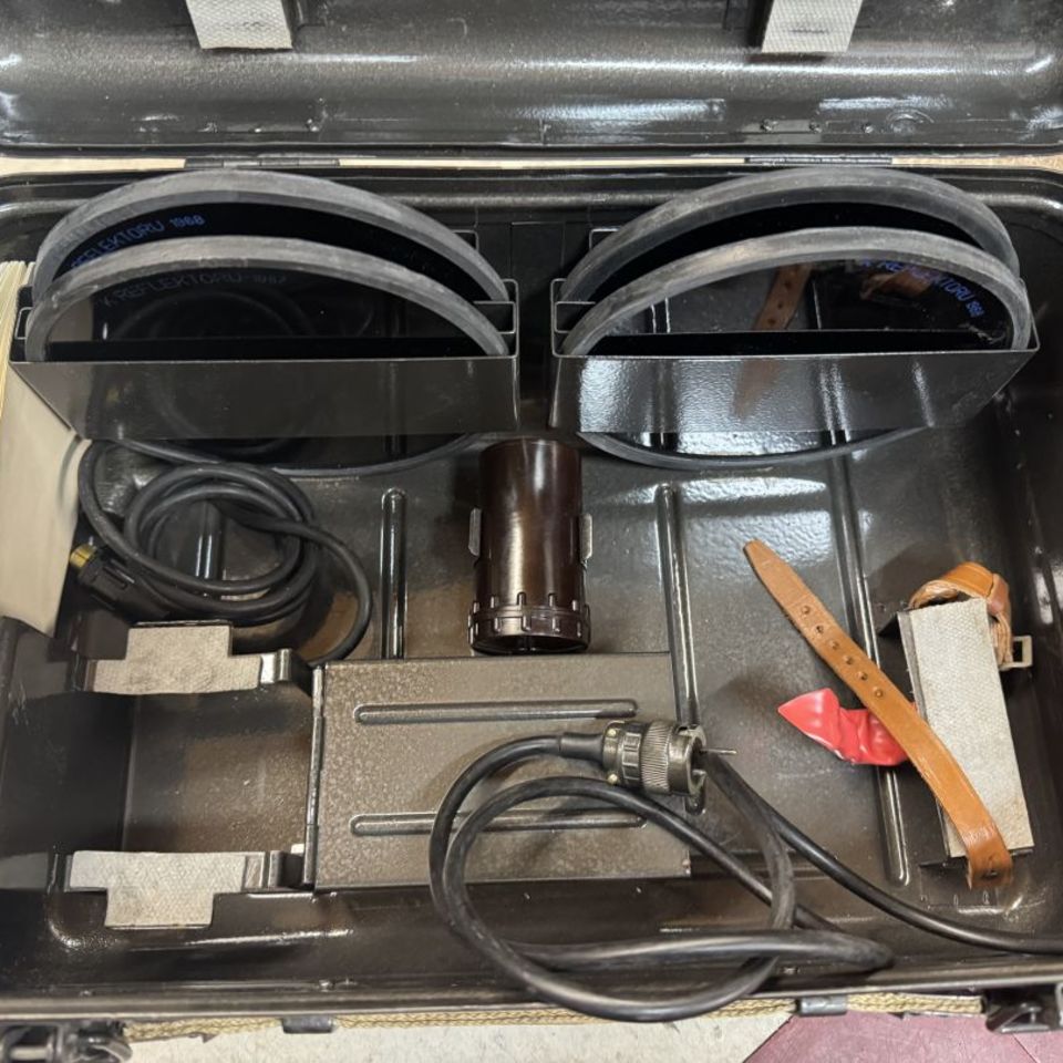 Image 5 - Czech Gen 0 PNV-57 Nightvision