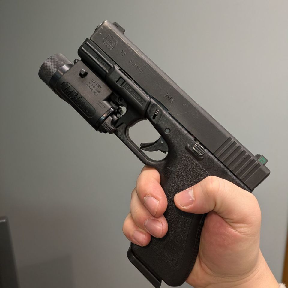 Image 1 - Glock 17 Gen 2