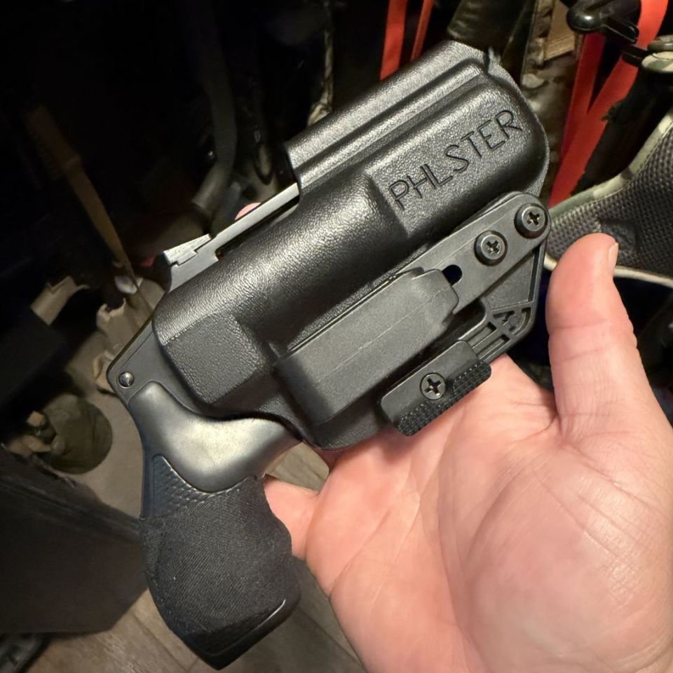 Image 2 - Smith and Wesson 640 Pro