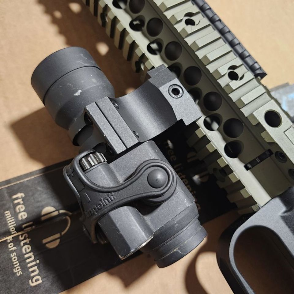 Image 2 - Aimpoint Comp M2 Broken Switch