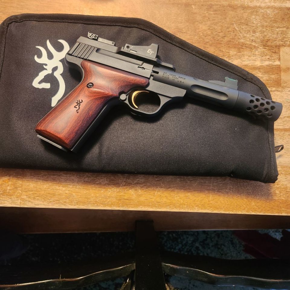 Image 2 - Browning buckmark hunter