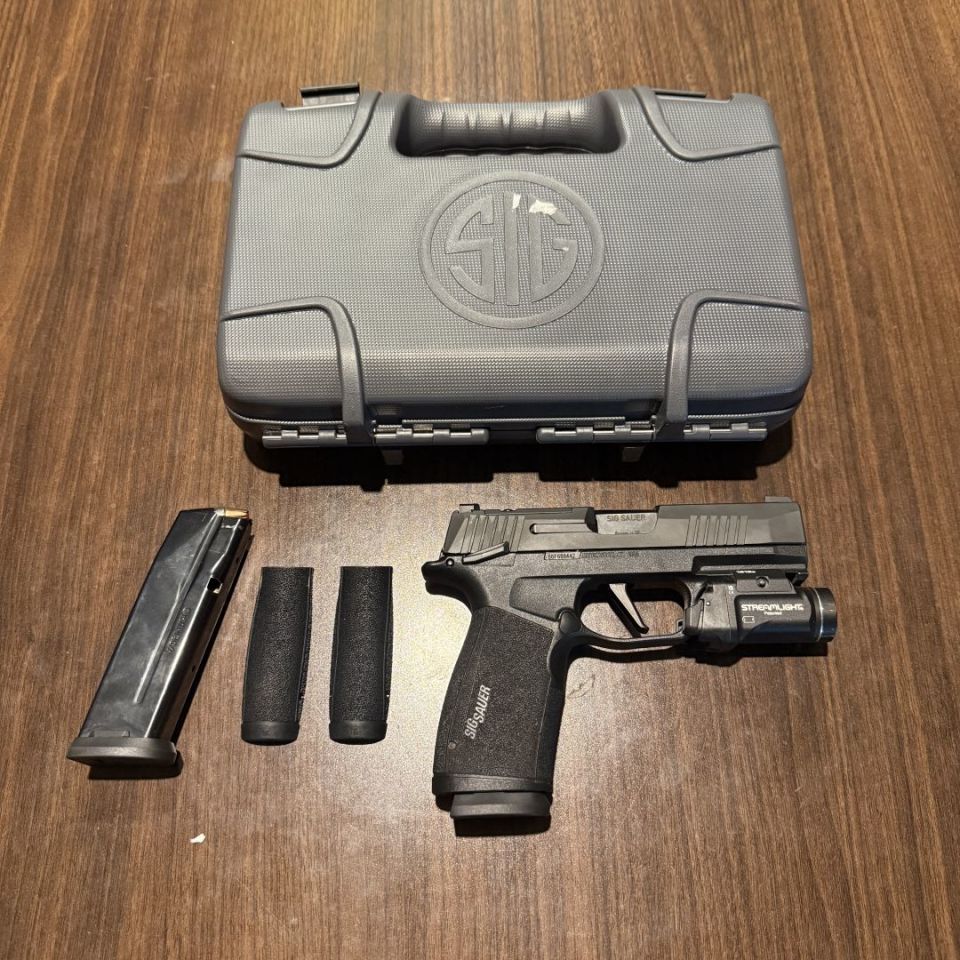 Image 3 - Sig X Macro 