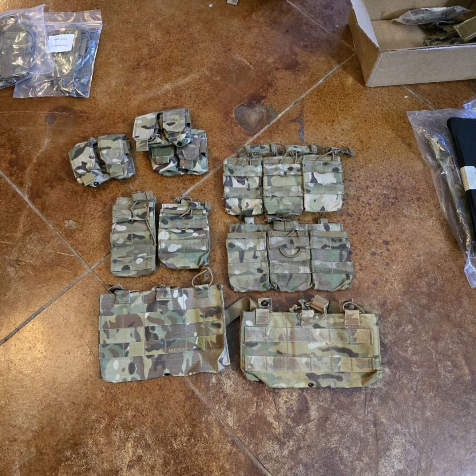 Image 2 - Molle pouches