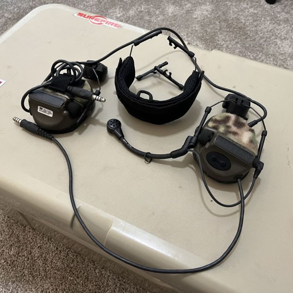 Image 4 - Comtac IIIs dual comms packag