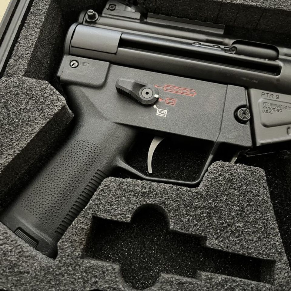 Image 3 - PTR9KT w/ extras