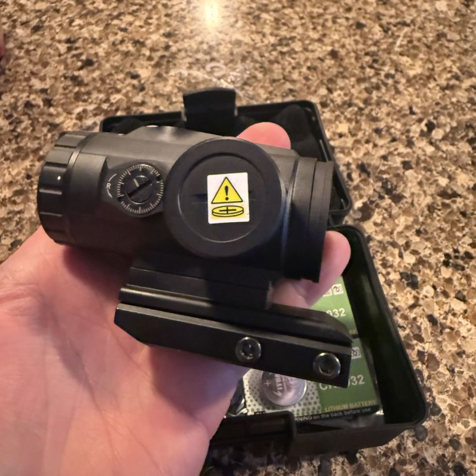 Image 2 - CVLife 3x prism optic