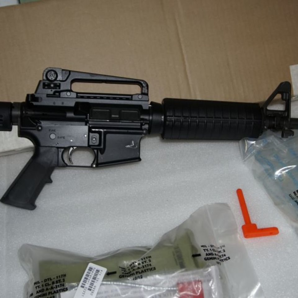 Image 10 - Colt M4 6920 Carbine 2013