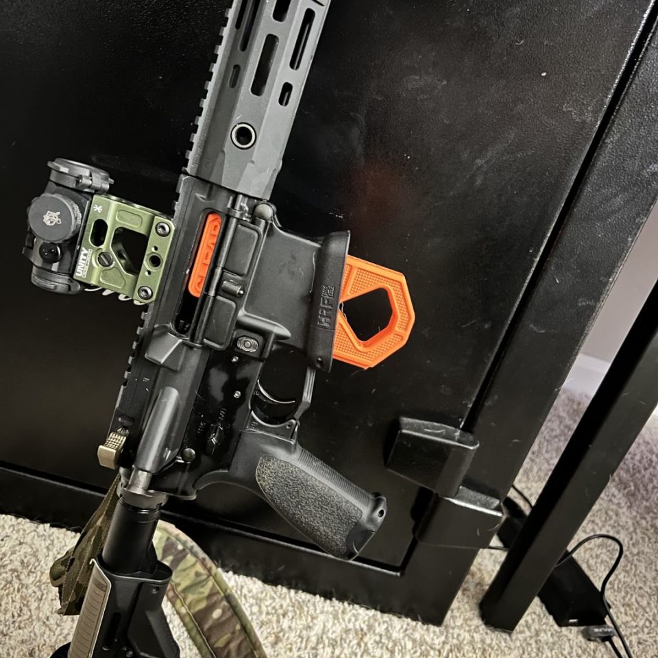 Image 1 - Mag Block Safety 