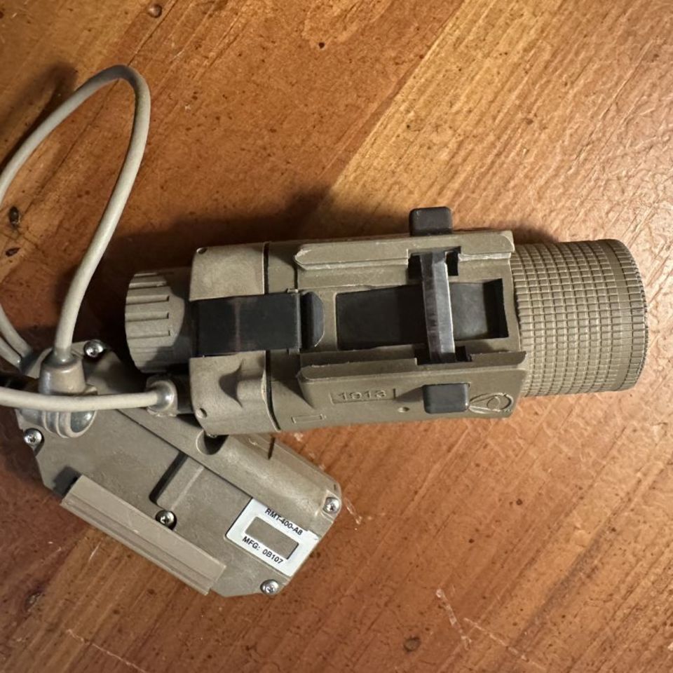 Image 3 - INSIGHT SU-233/PVS M3X LIGHT