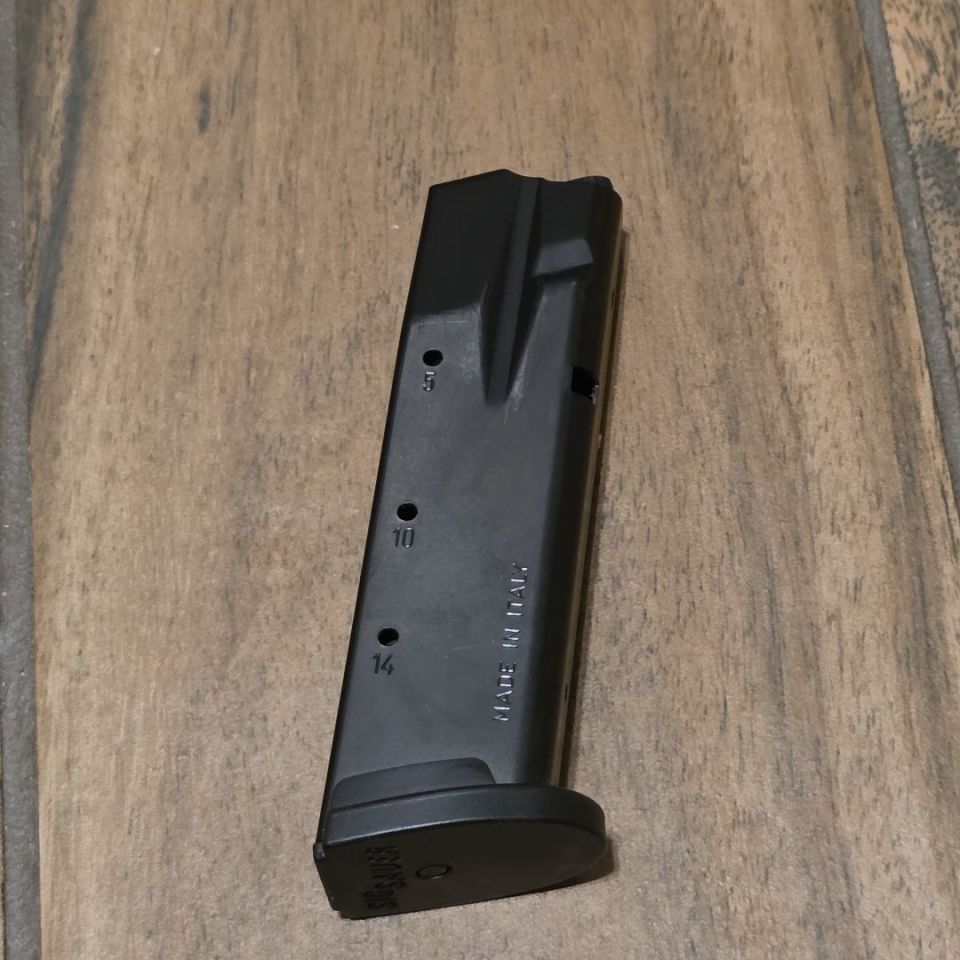 Image 2 - P320 .40/.357 14rd  Magazine