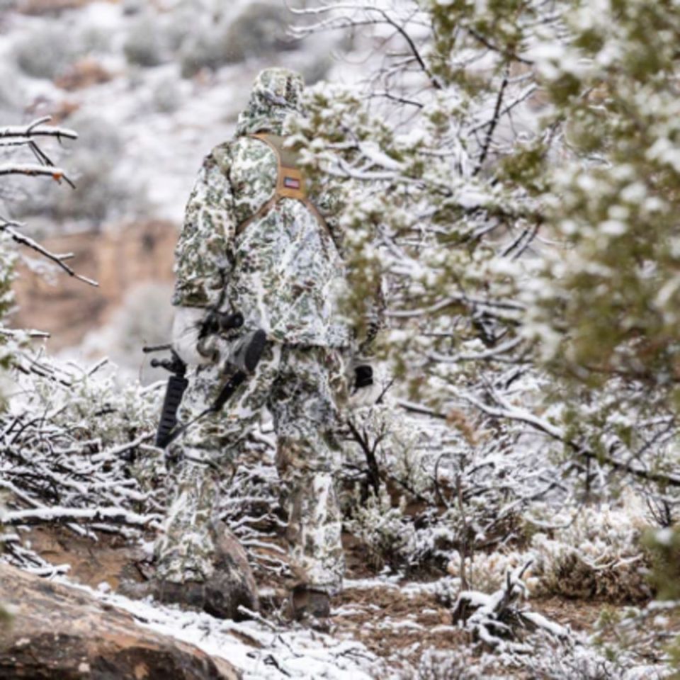 Image 4 - Kryptek Overwhites M/L