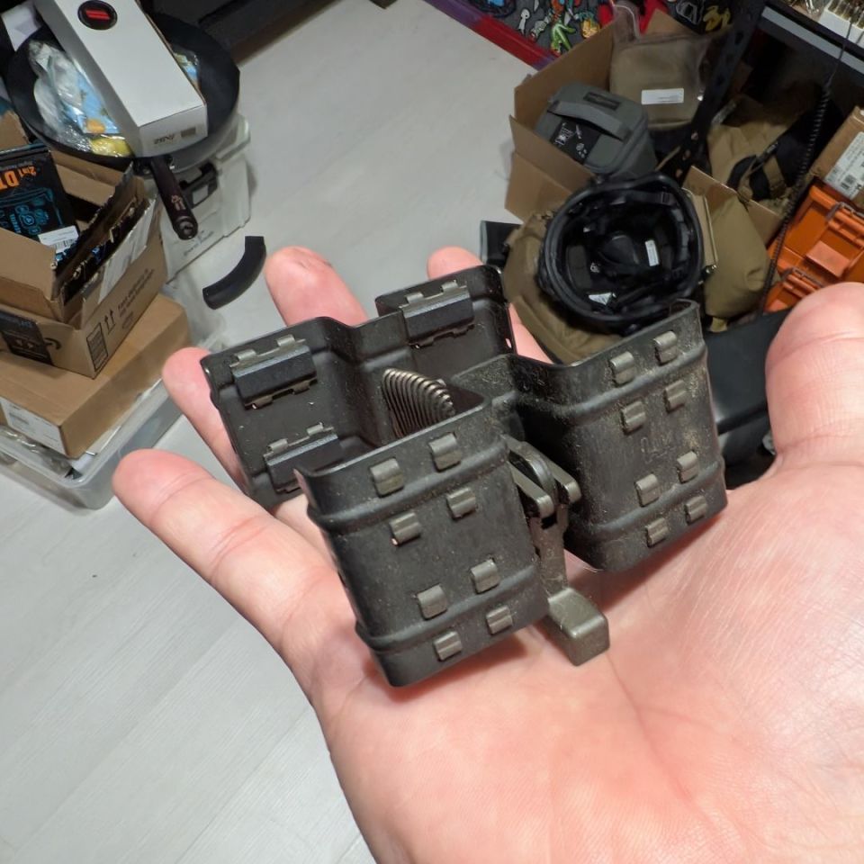 Image 1 - Hk g3 mag clamp