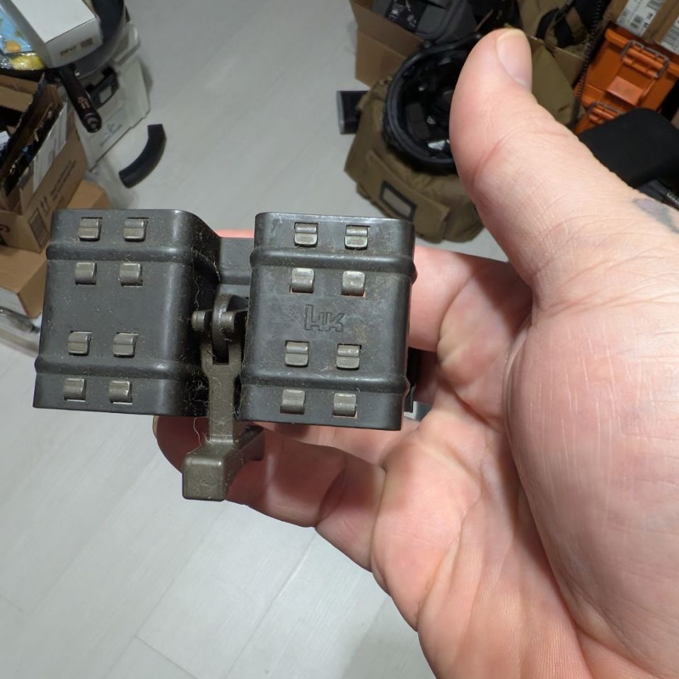 Image 2 - Hk g3 mag clamp