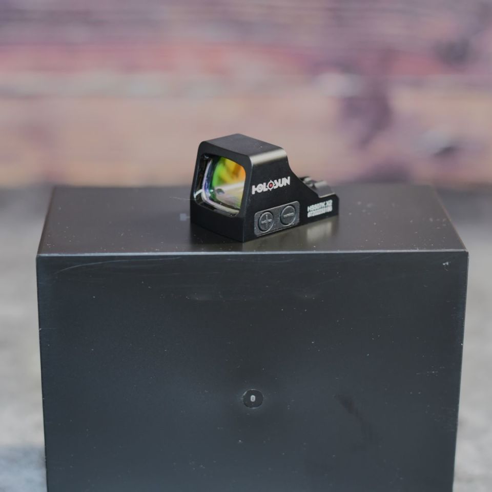 Image 3 - NIB Holosun 507k 2MOA Red Dot