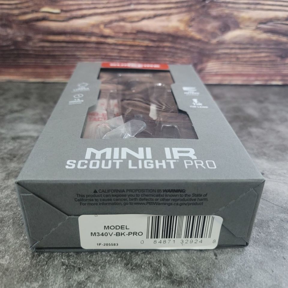 Image 3 - Surefire M340V Vampire NEW