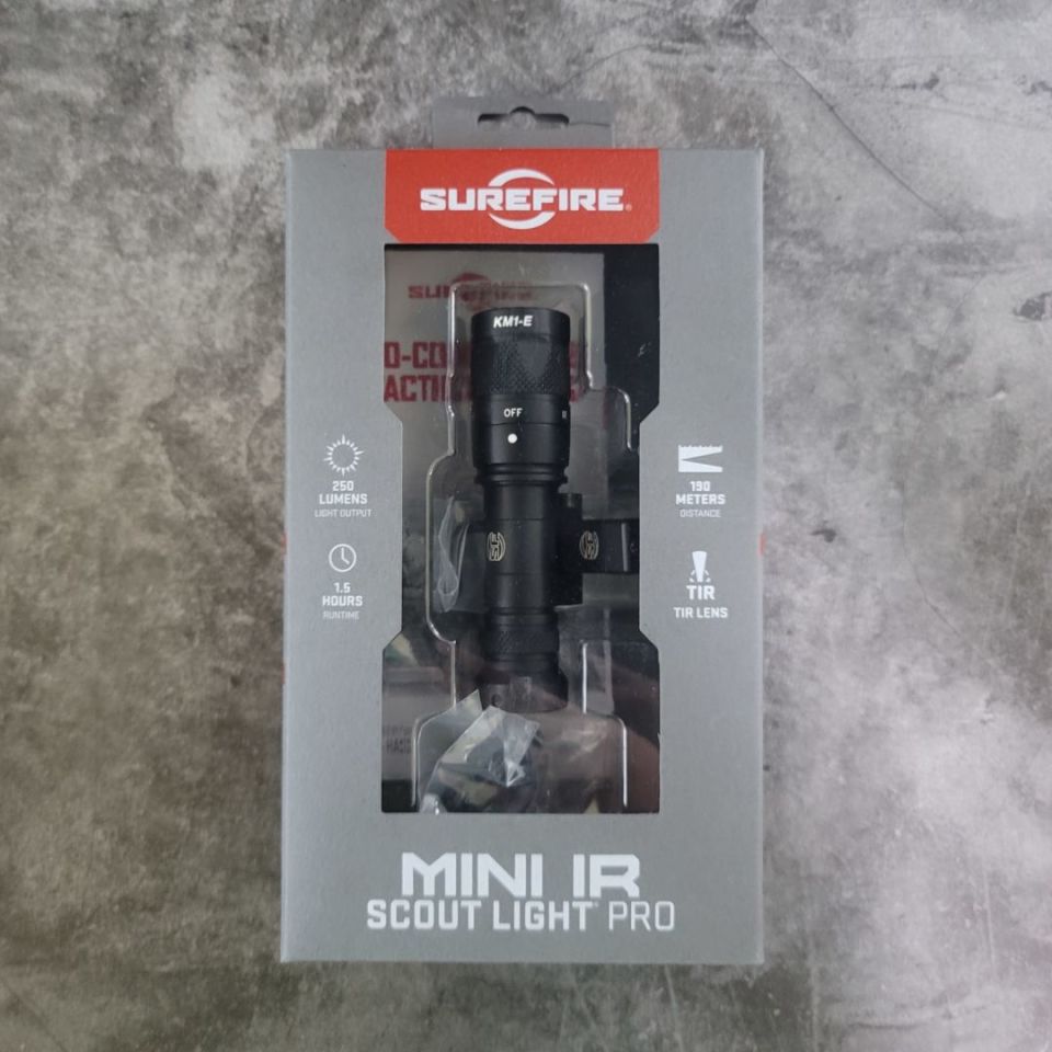 Image 1 - Surefire M340V Vampire NEW