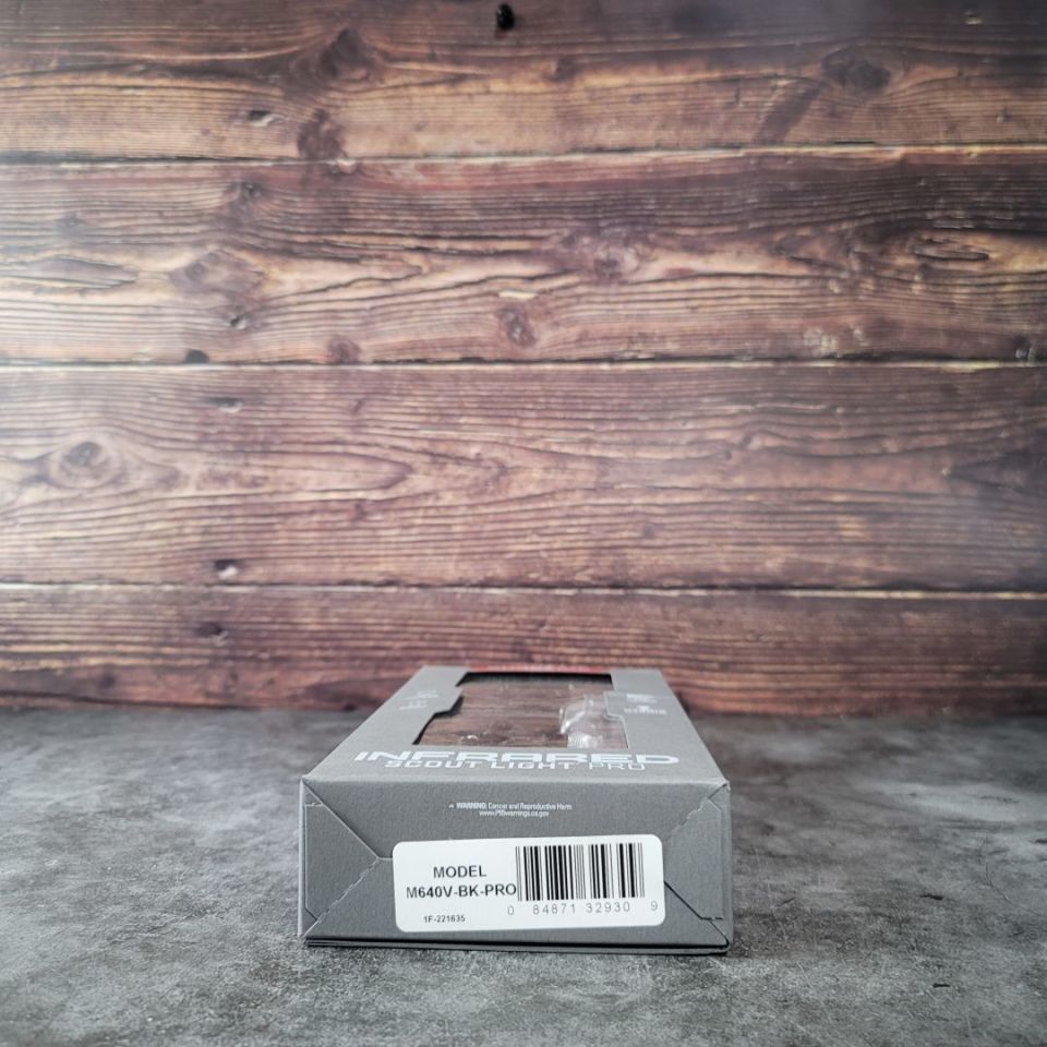 Image 3 - Surefire M640V Vampire NEW