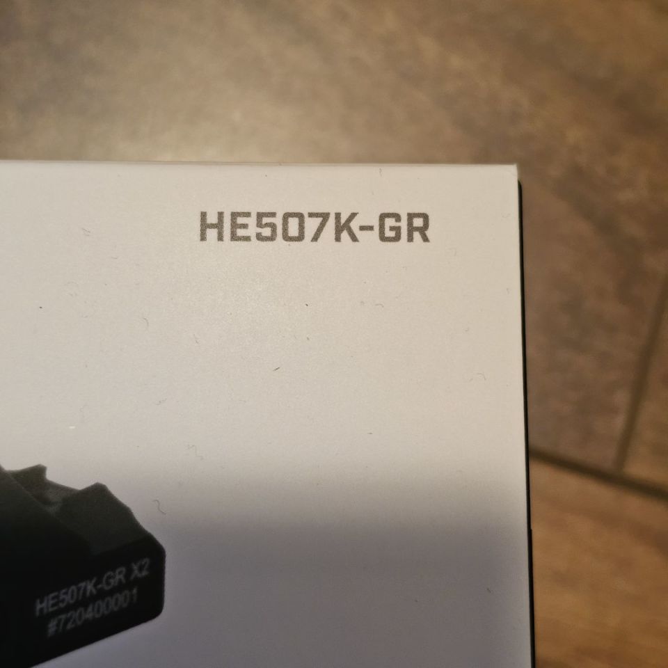 Image 3 - HE507K-GR NIB Green Dot 