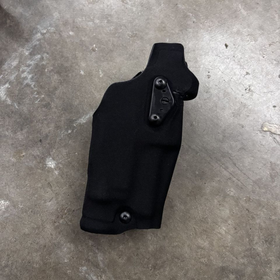 Image 1 - New safariland G17/19 X300