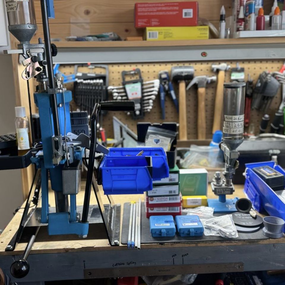 Image 1 - Dillion 550 press - 556/9mm