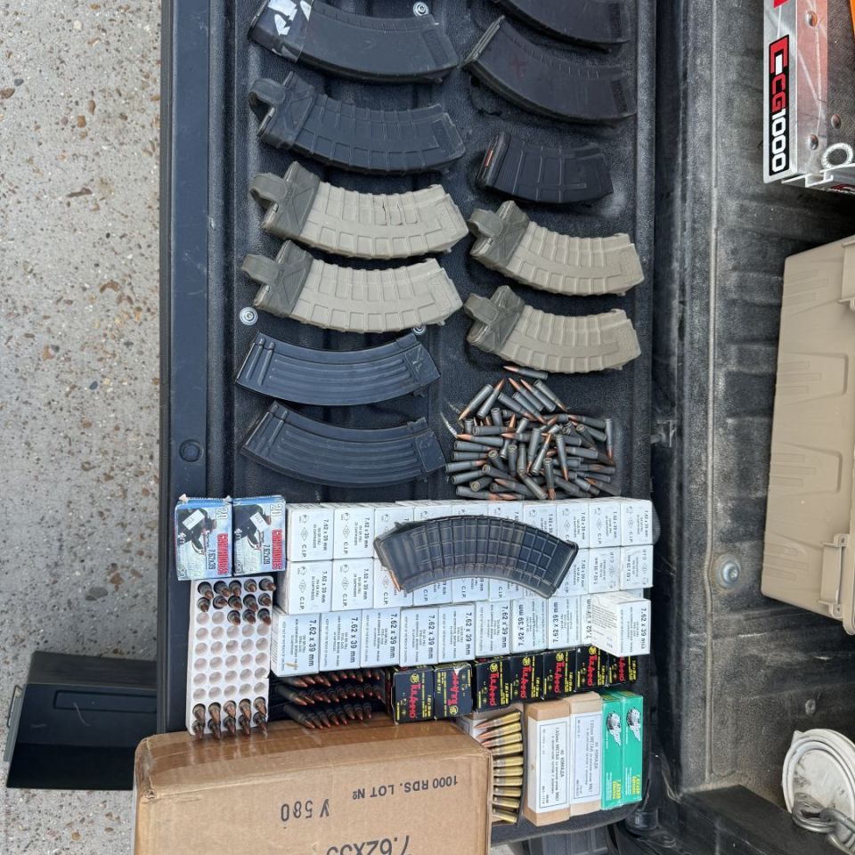 Image 3 - Gatta go, local only 