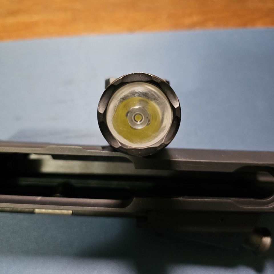 Image 4 - Surefire X-300 Ultra