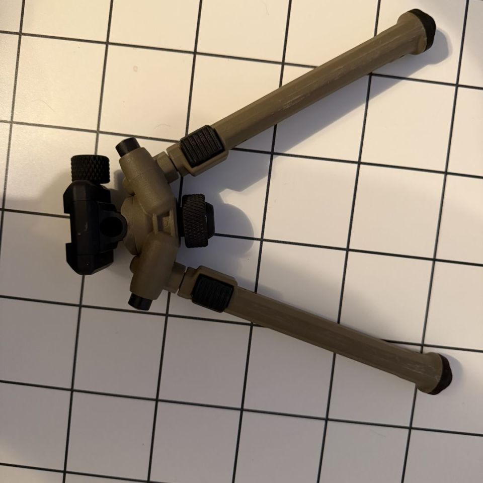 Image 2 - Magpul Bipod w/ Picatinny