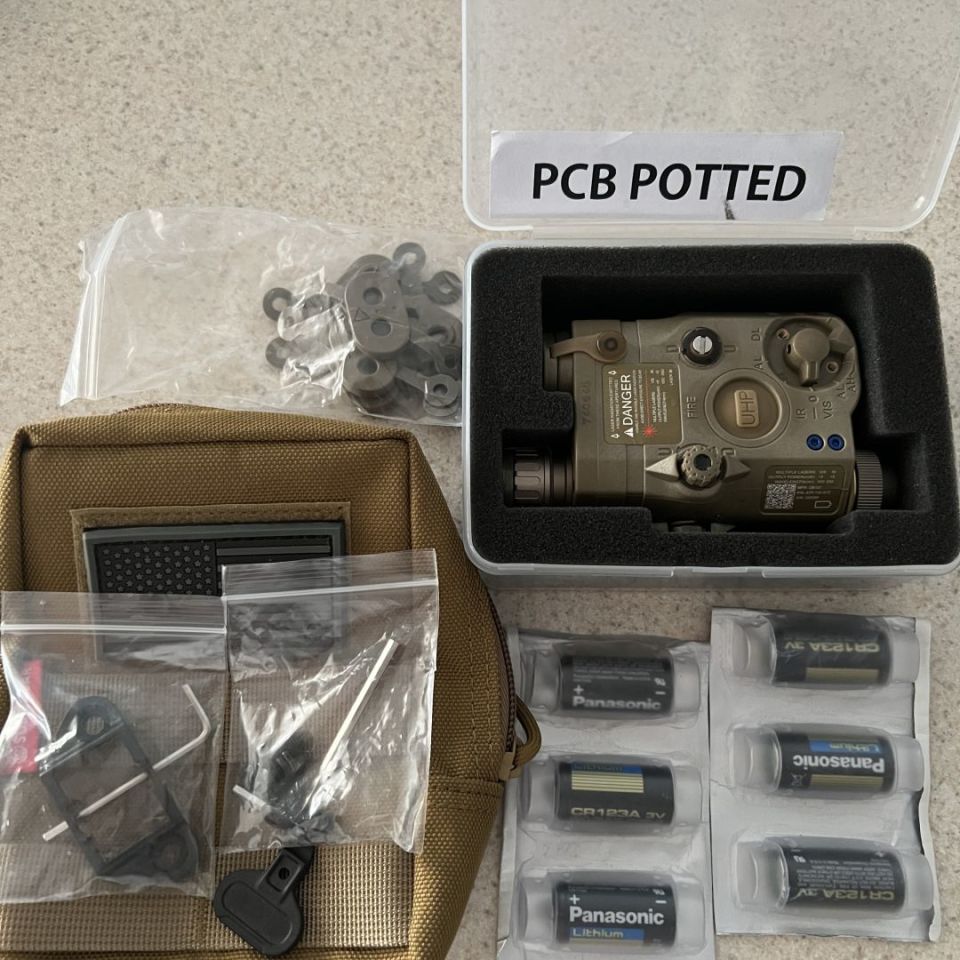 Image 1 - Somo/homo gear fp peq 🤣