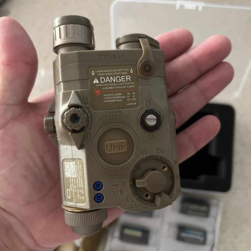 Image 2 - Somo/homo gear fp peq 🤣