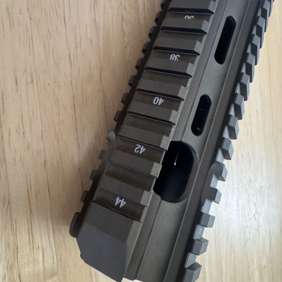 Image 4 - HK 417 A2 RAL8000 handguard 