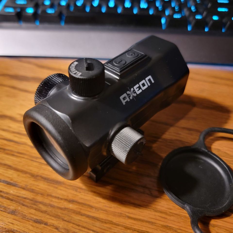 Image 3 - Axeon Red Red Dot Sight 