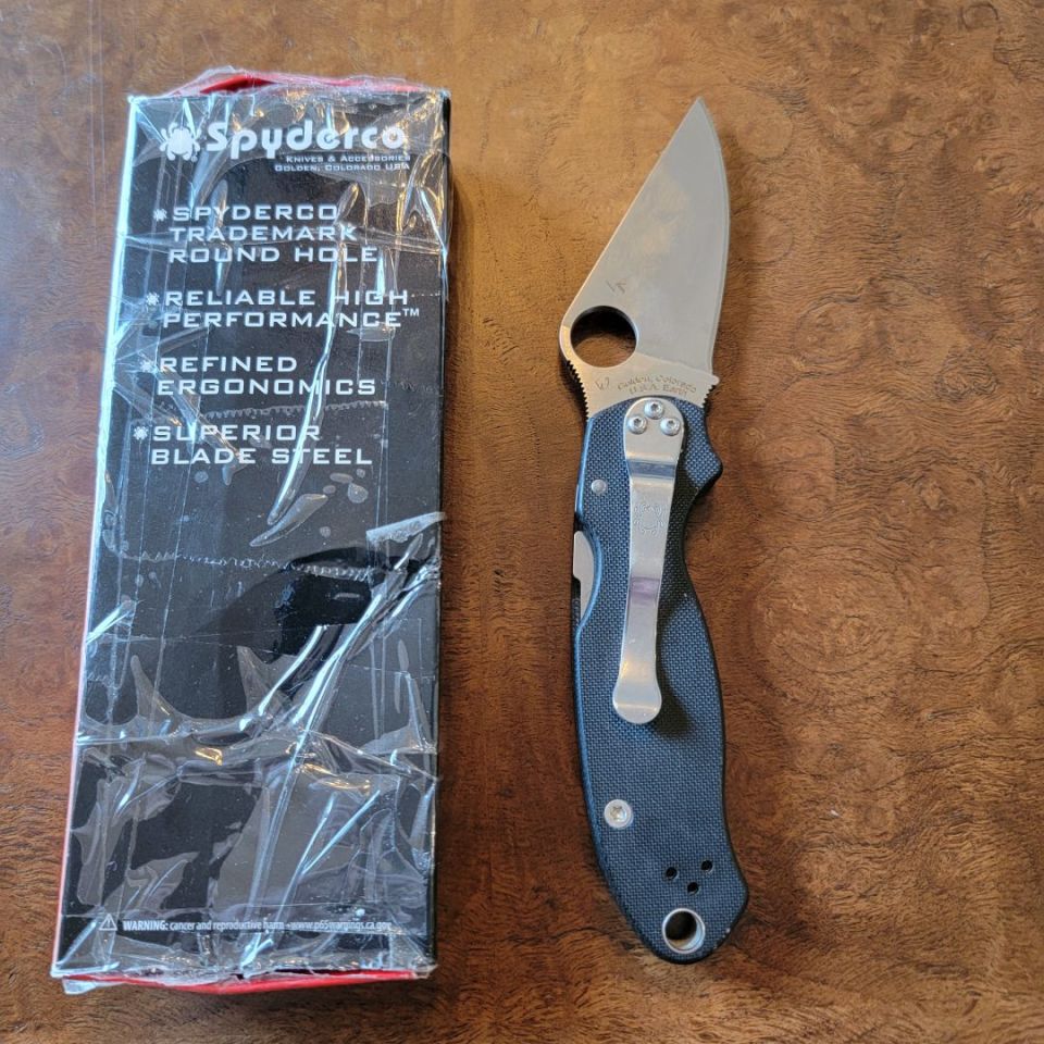 Image 1 - Spyderco Para 3 PM3