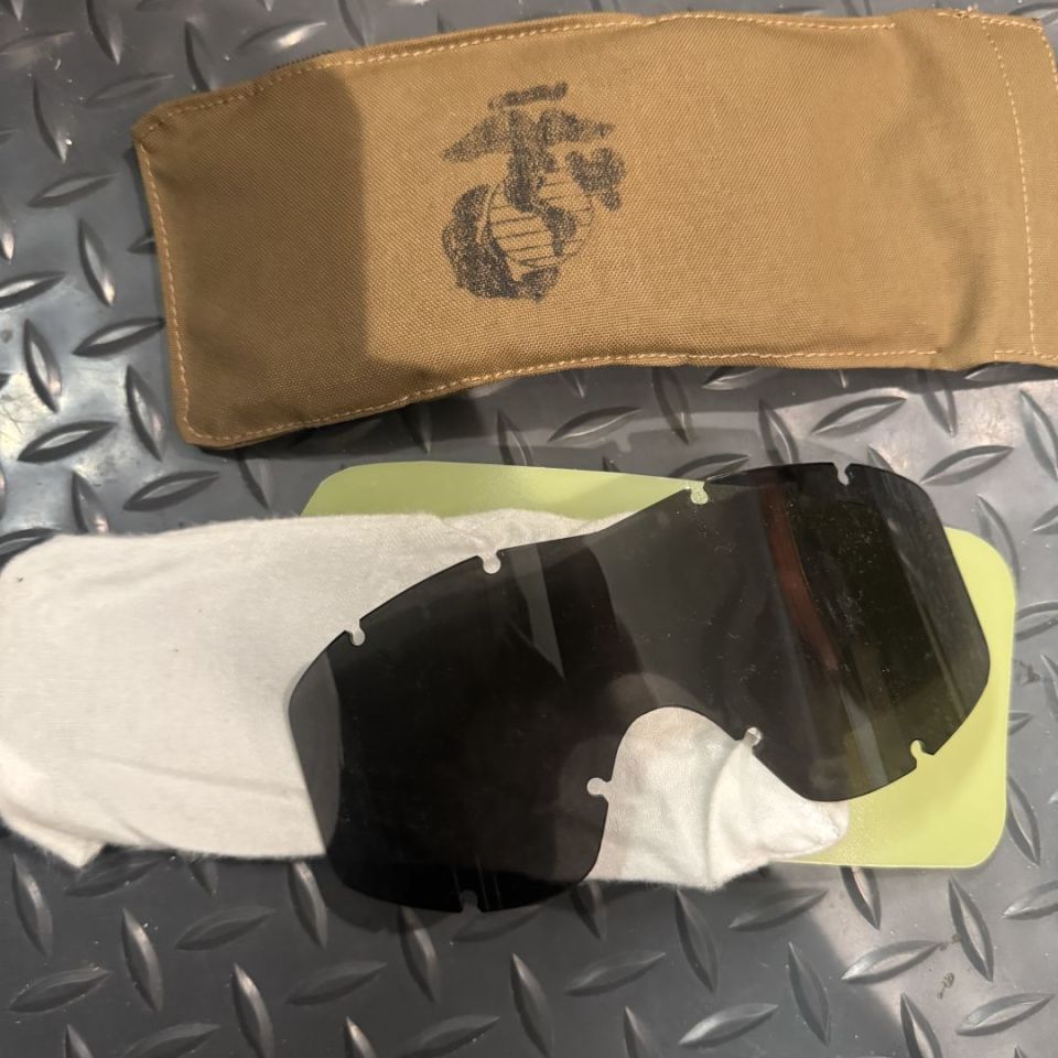 Image 3 - Spare lens holder 